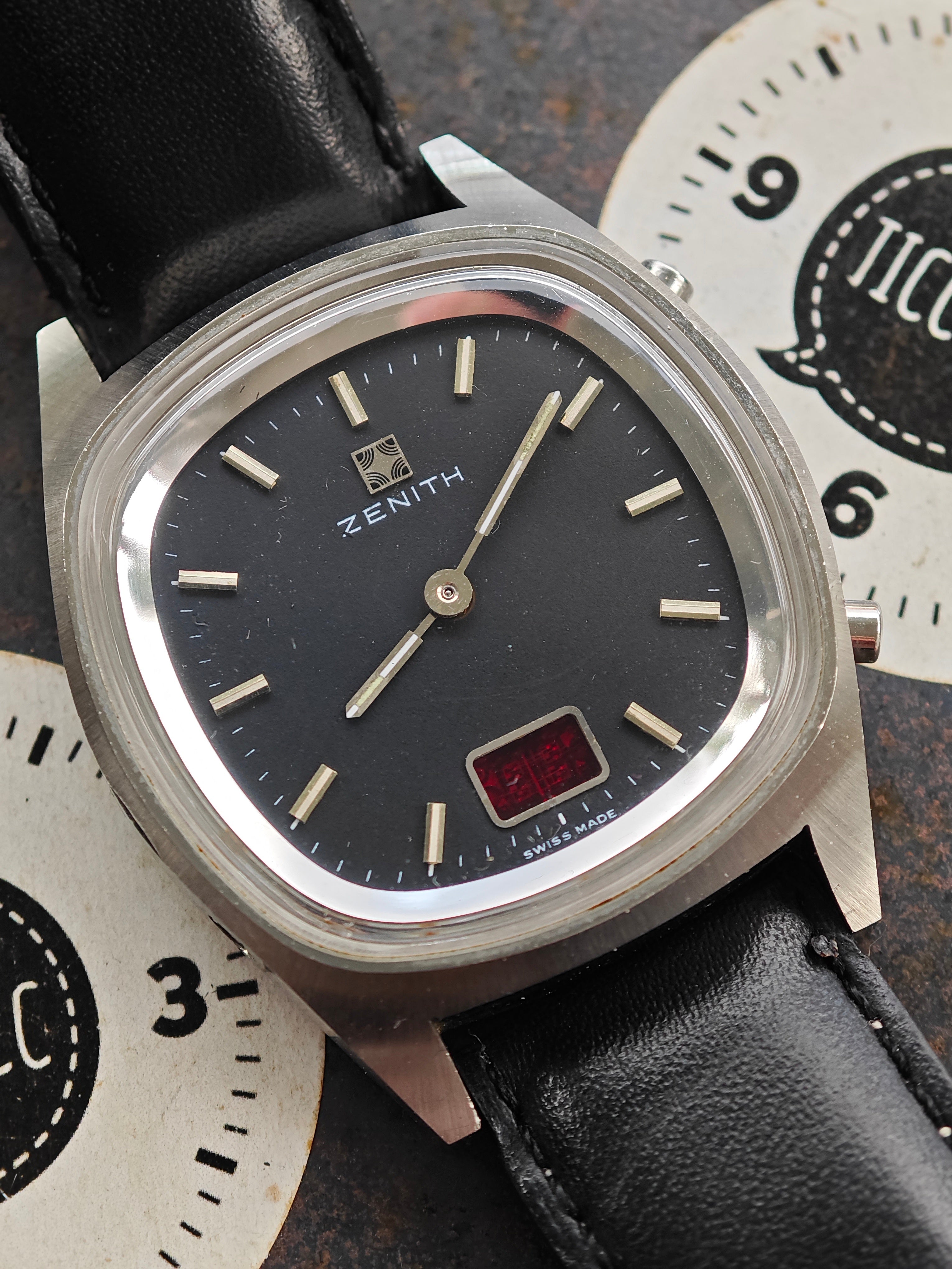 MINT Zenith Futur Time Command Rare black dial version – TiccTacc