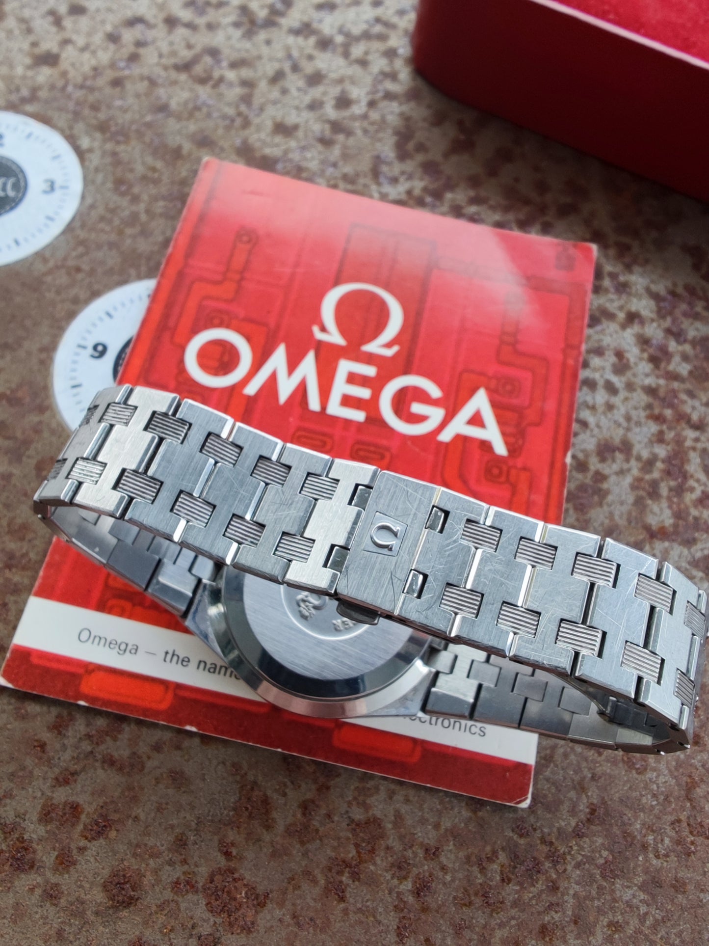 MINT OMEGA Seamaster Royal Oak blue fluted bezel & bracelet - Box & manual