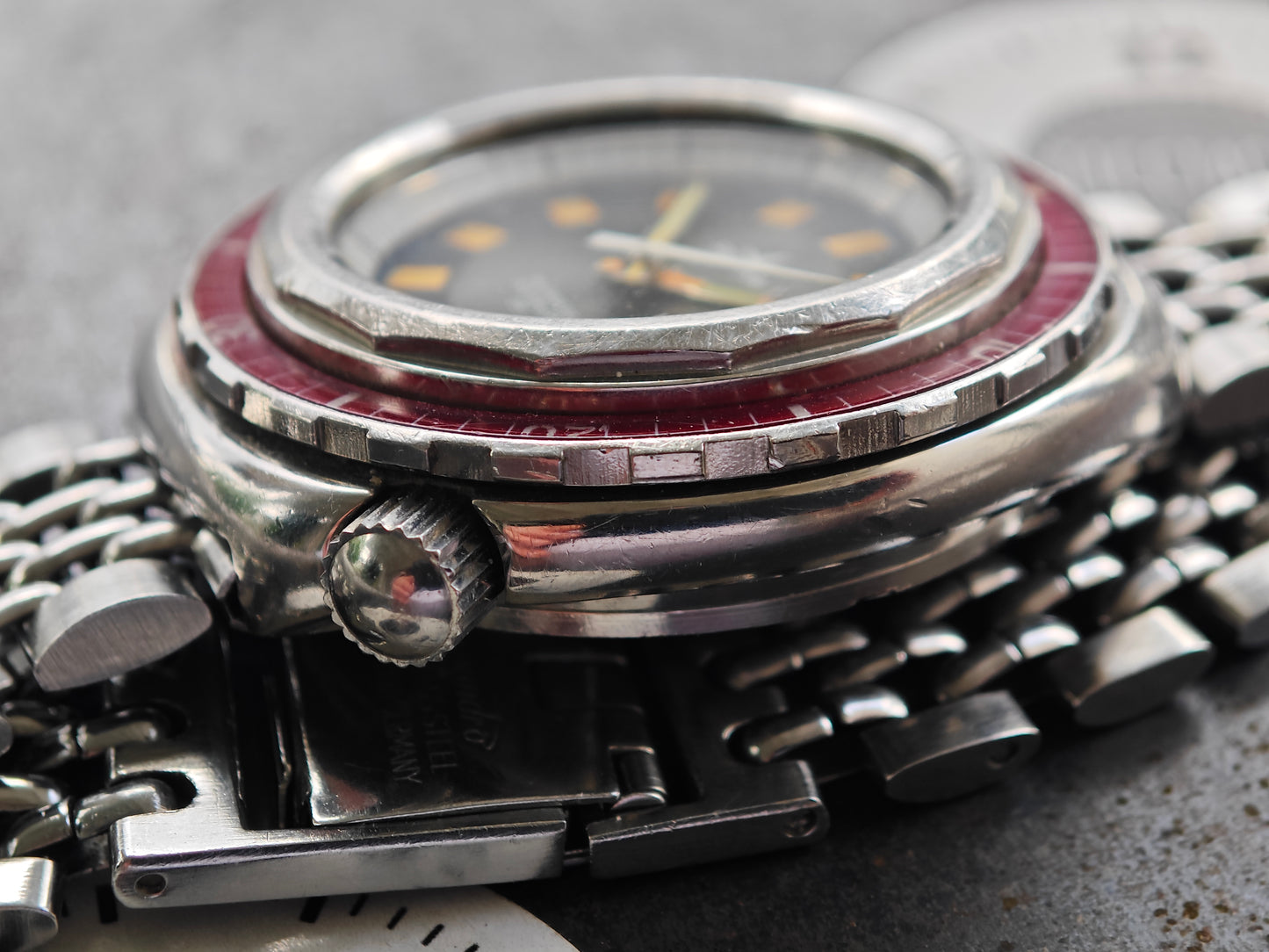 Extremely rare DUGENA Dixi Diver 40mm