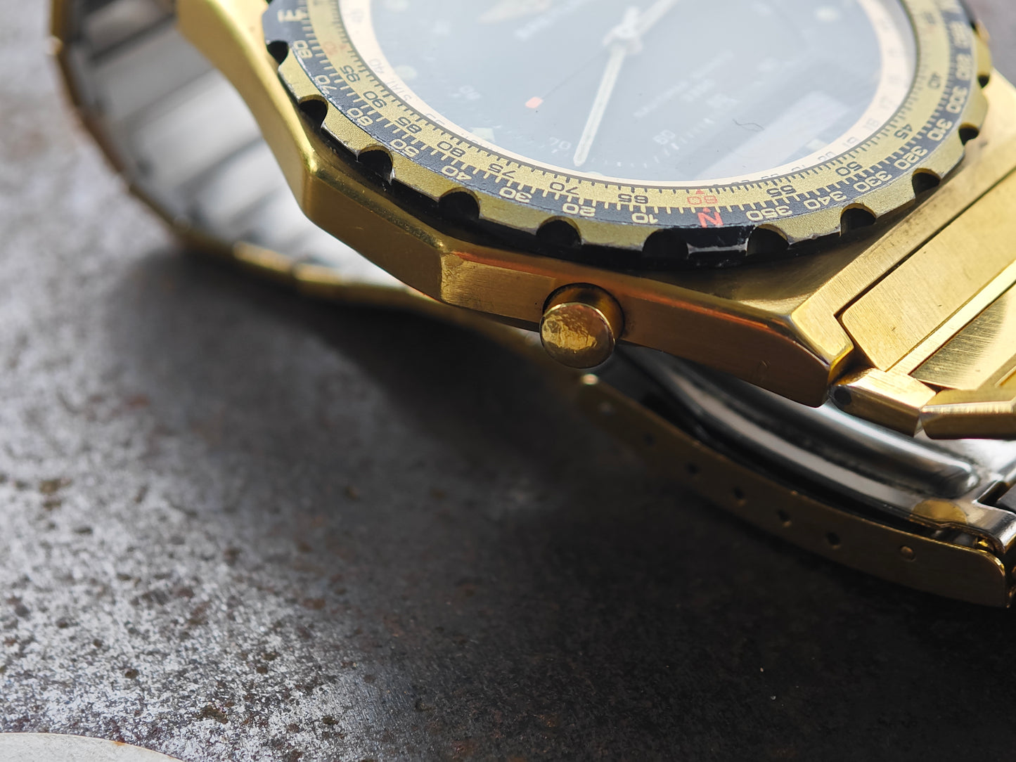 MINT Breitling 3300 Navitimer / Jupiter 80971 goldtone