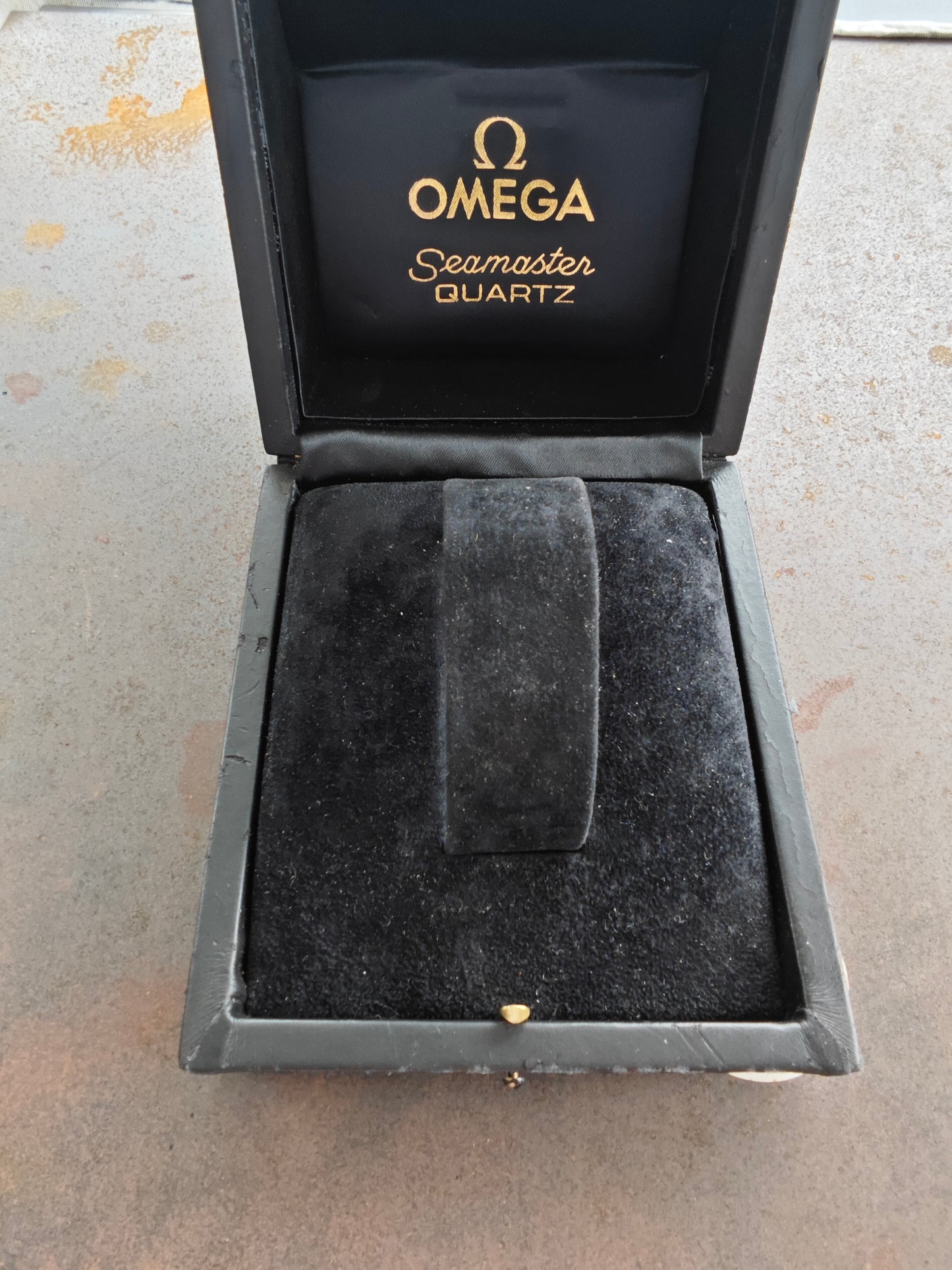 OMEGA SEAMASTER Sensor Quartz 1640 & ULTRA ULTRA Rare box