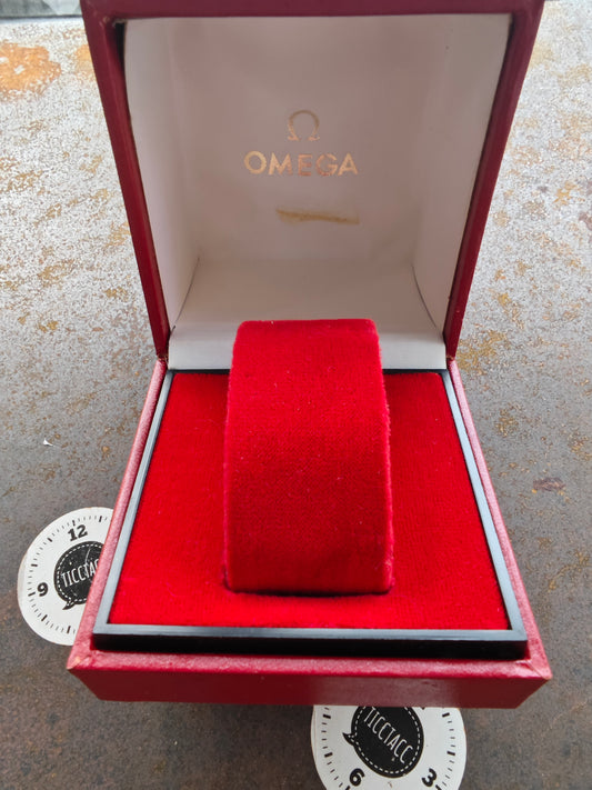 Good conditions red OMEGA cube box for OMEGA Albateos