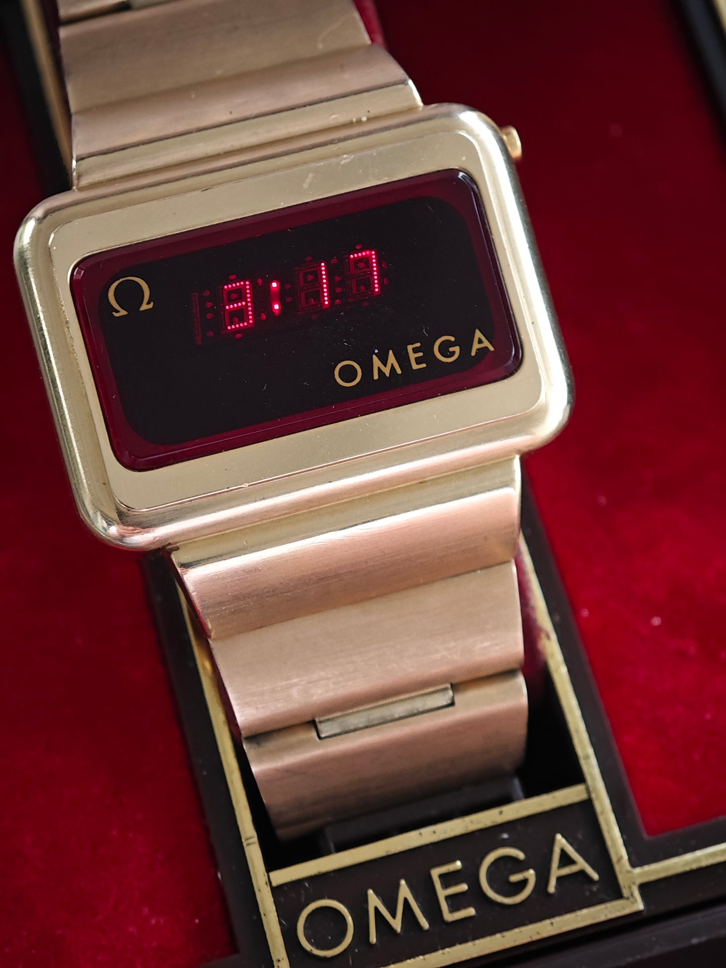 OMEGA TC3 LED watch 196.0045 goldplated & ULTRA Rare Box & Outer Box