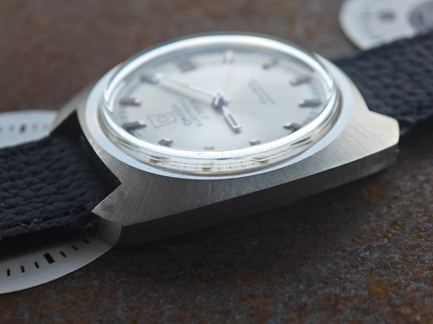 Outstanding OMEGA Geneve f300 Electronic Silver dial