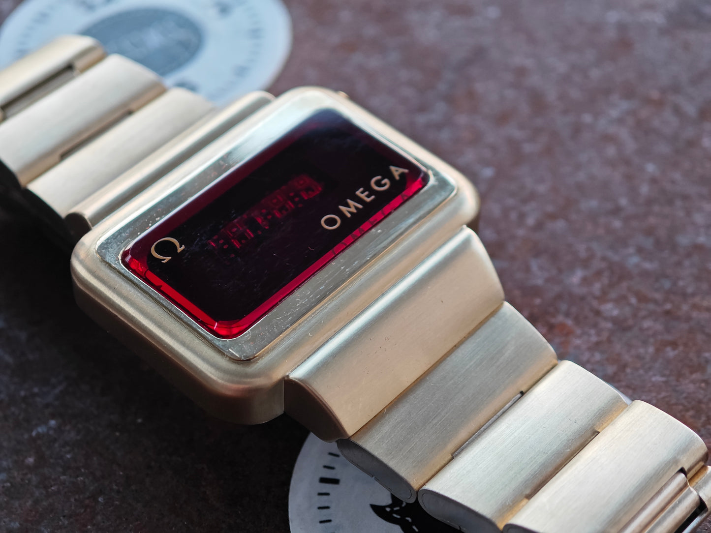 1975 - MINT+++ OMEGA Constellation TC3 LED watch Time Computer - goldplated / original movement