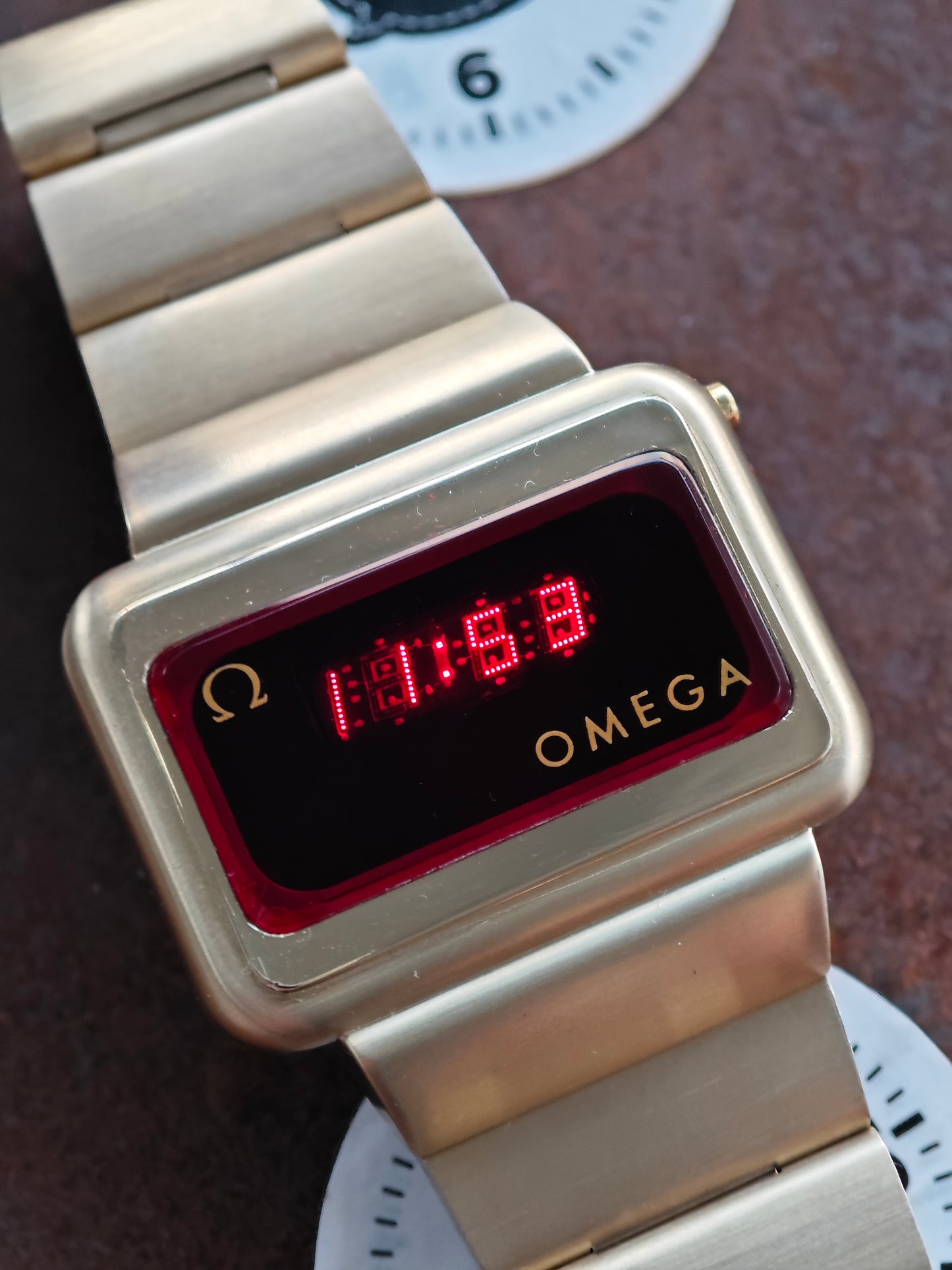 1975 - MINT+++ OMEGA Constellation TC3 LED watch Time Computer - goldplated / original movement