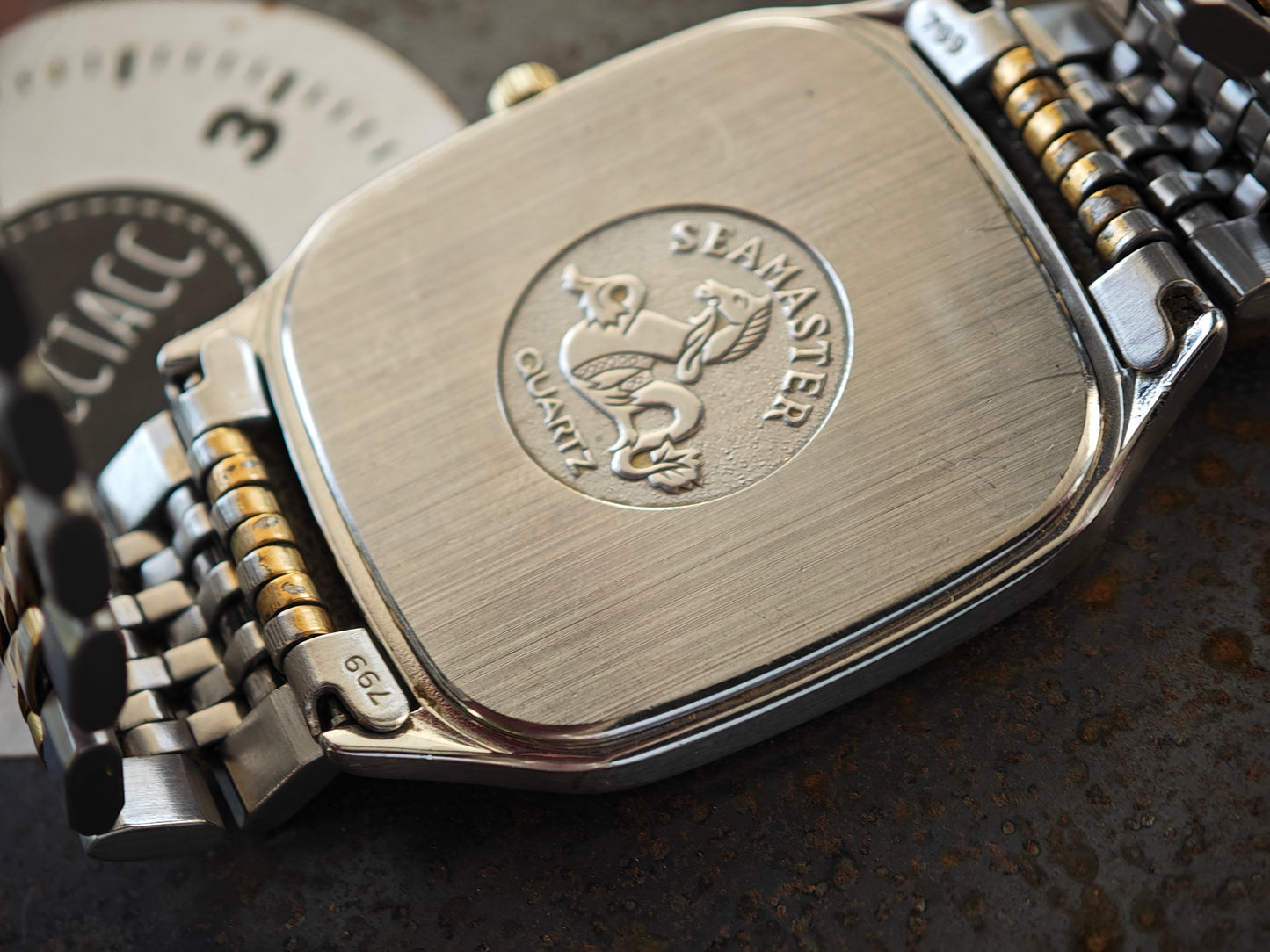 NEUWERTIGES OMEGA Seamaster BREST Bicolor 1430 &amp; burgunderfarbene Box