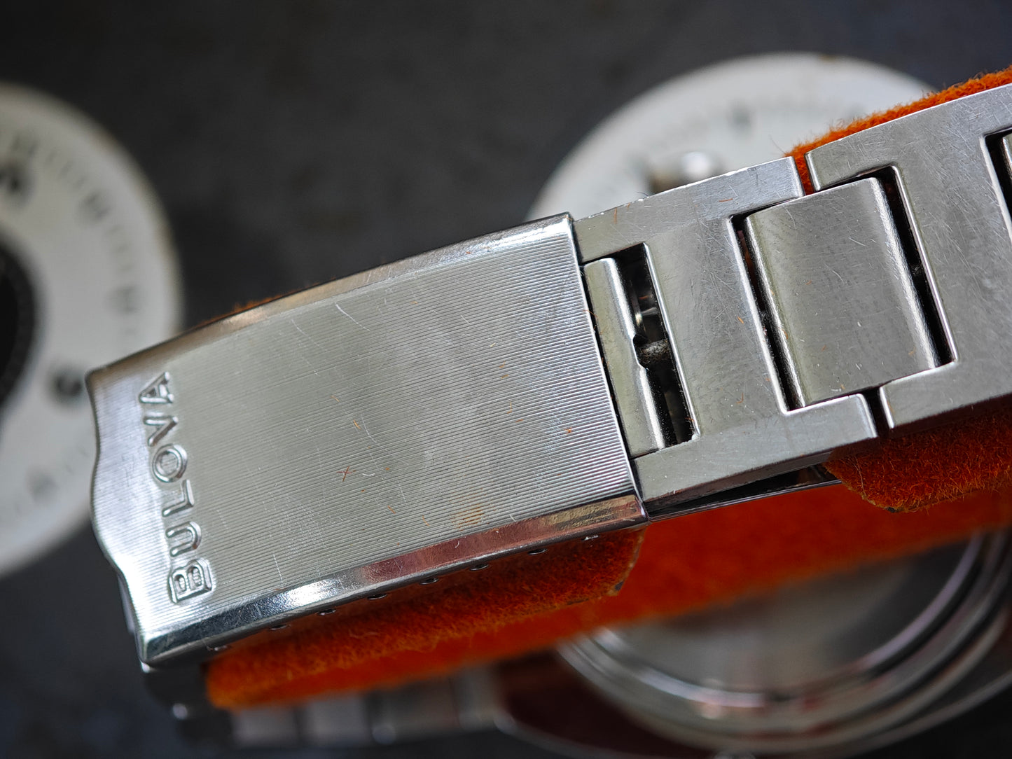 MINT BULOVA LED N4 Edelstahl mit Box und Umverpackung