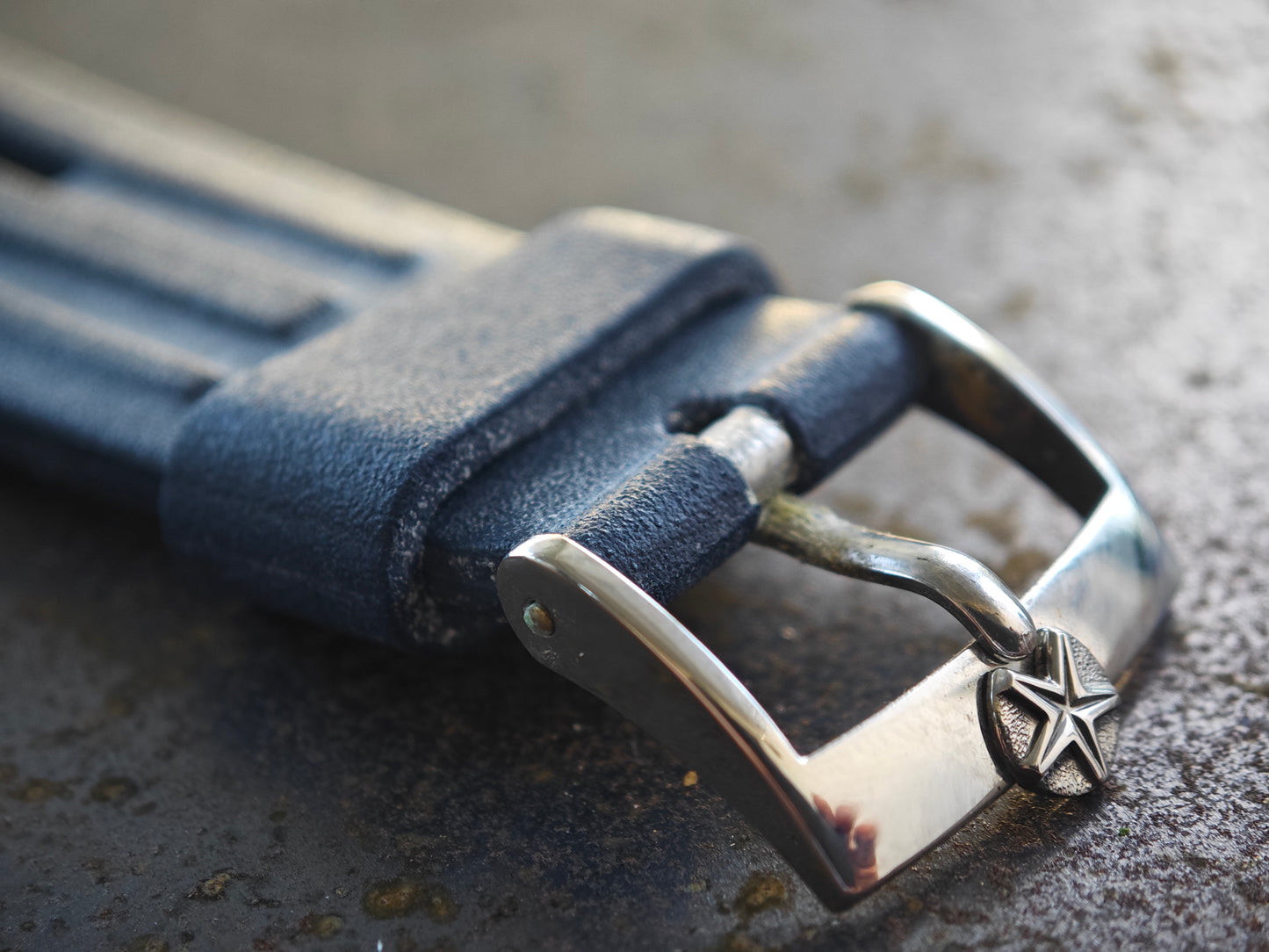 N.O.S. Aquastar BENTHOS 500 (1002) with Rubber Strap & Box