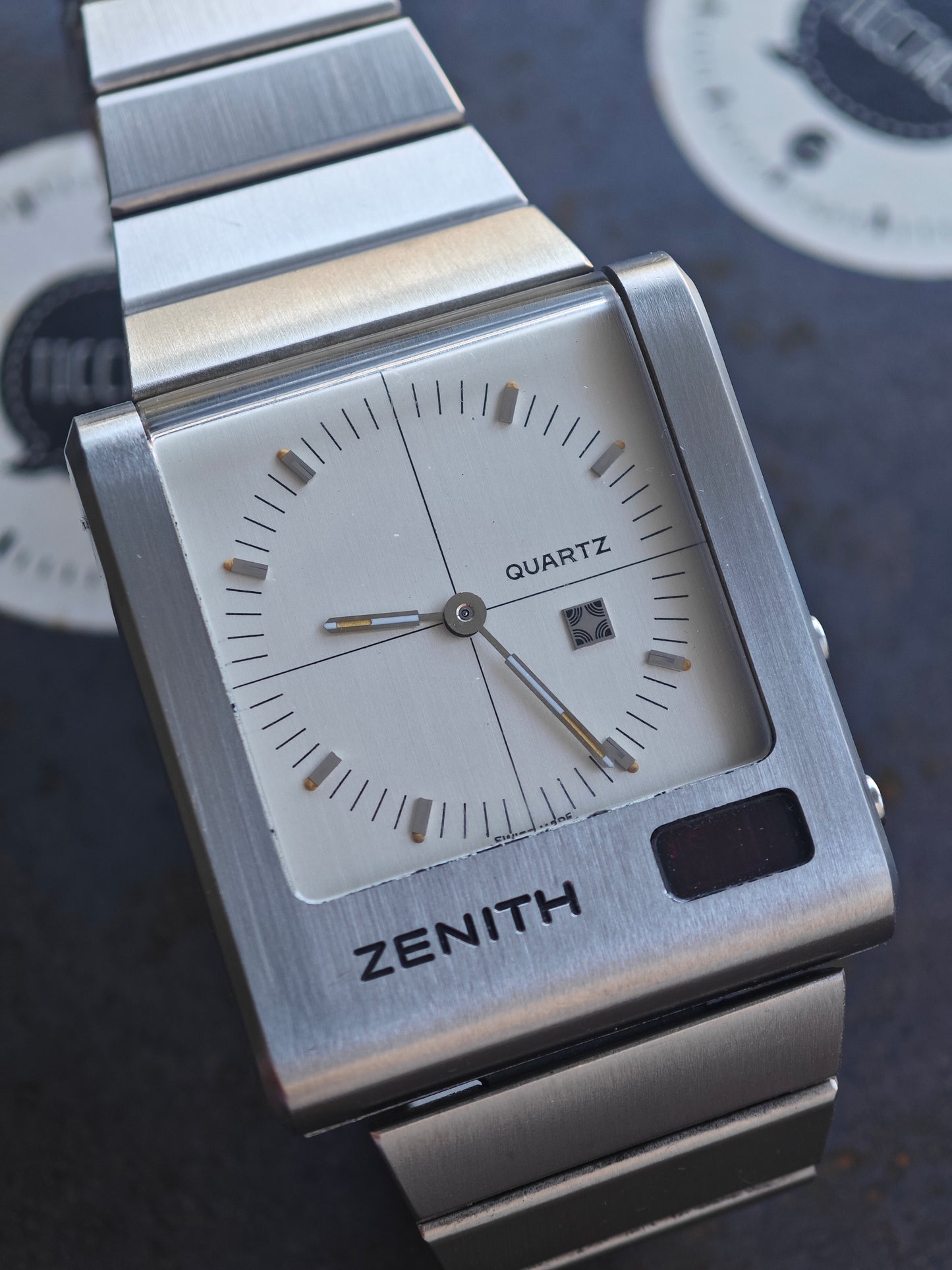 N.O.S. Zenith Futur Time Command White Dial & Box & Pin