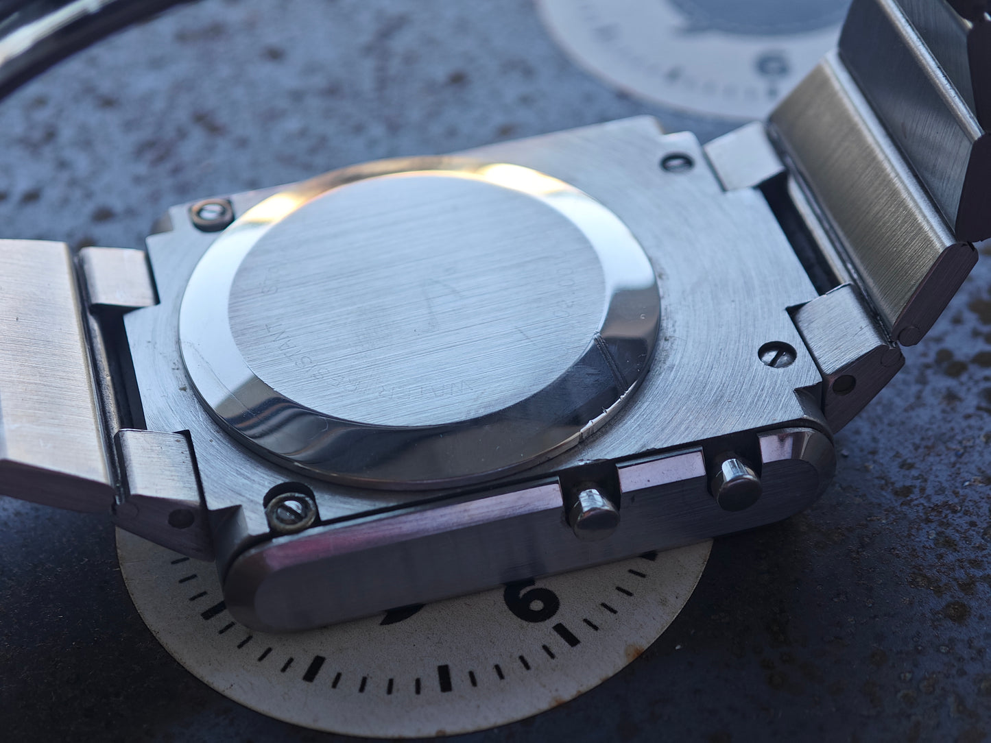 N.O.S. Zenith Futur Time Command White Dial & Box & Pin