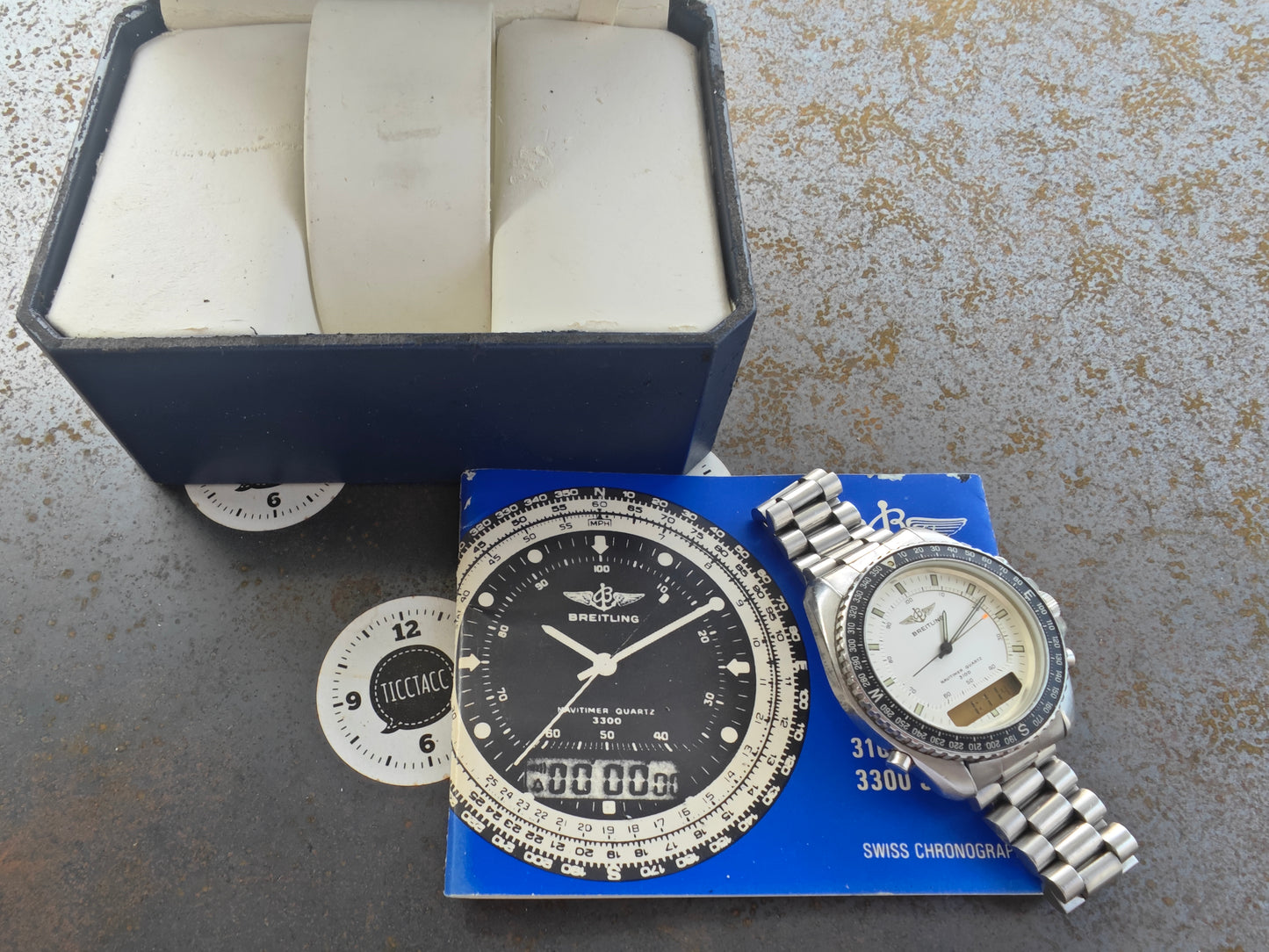 Super raro Breitling Navitimer 80191 di prima generazione con quadrante bianco, plutonio, scatola e manuale