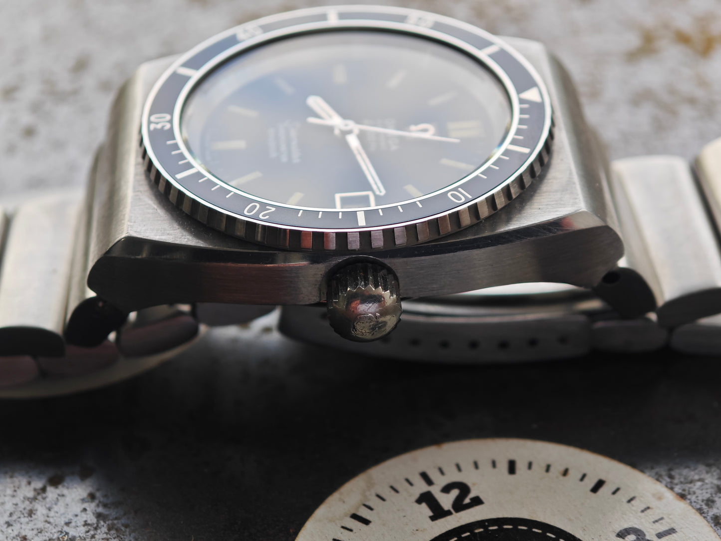 Super raro OMEGA f300 elettronico di prima generazione subacqueo 198.0054