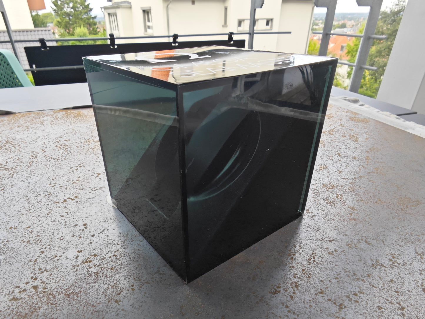 Scatola cubica in plexiglas OMEGA SEAMASTER estremamente rara per i modelli OMEGA Ploprof 600 e 1000