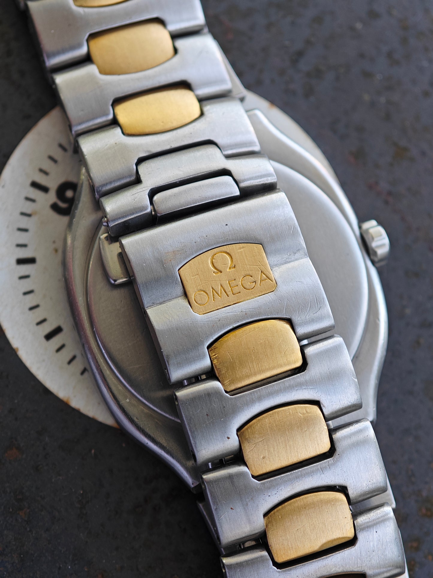 OMEGA SEAMASTER Polaris Manhattan quadrante dorato Cal 1444 Raro bracciale bicolore