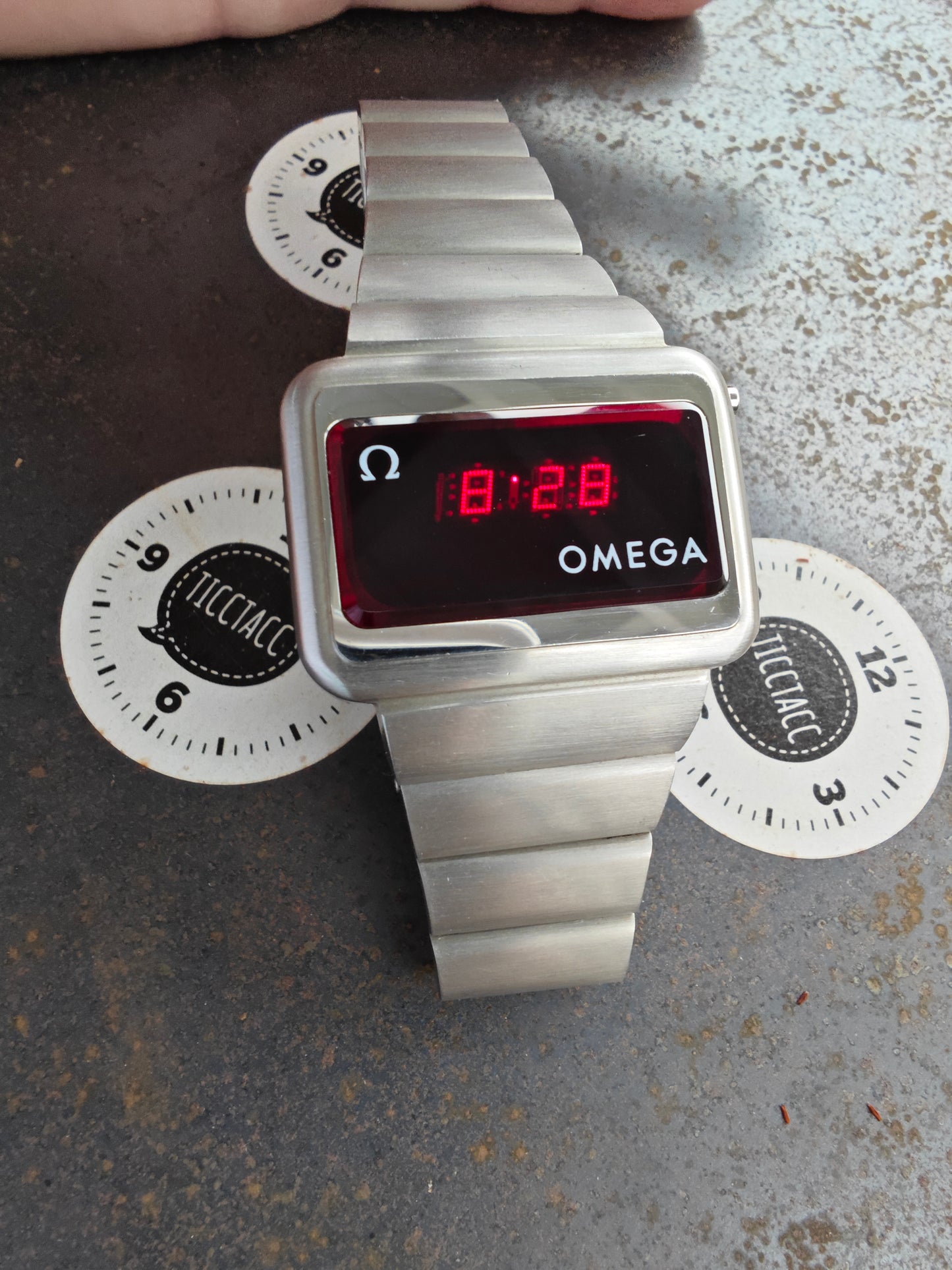 NOS OMEGA Zeitcomputer TC3 LED - Modernes Modul