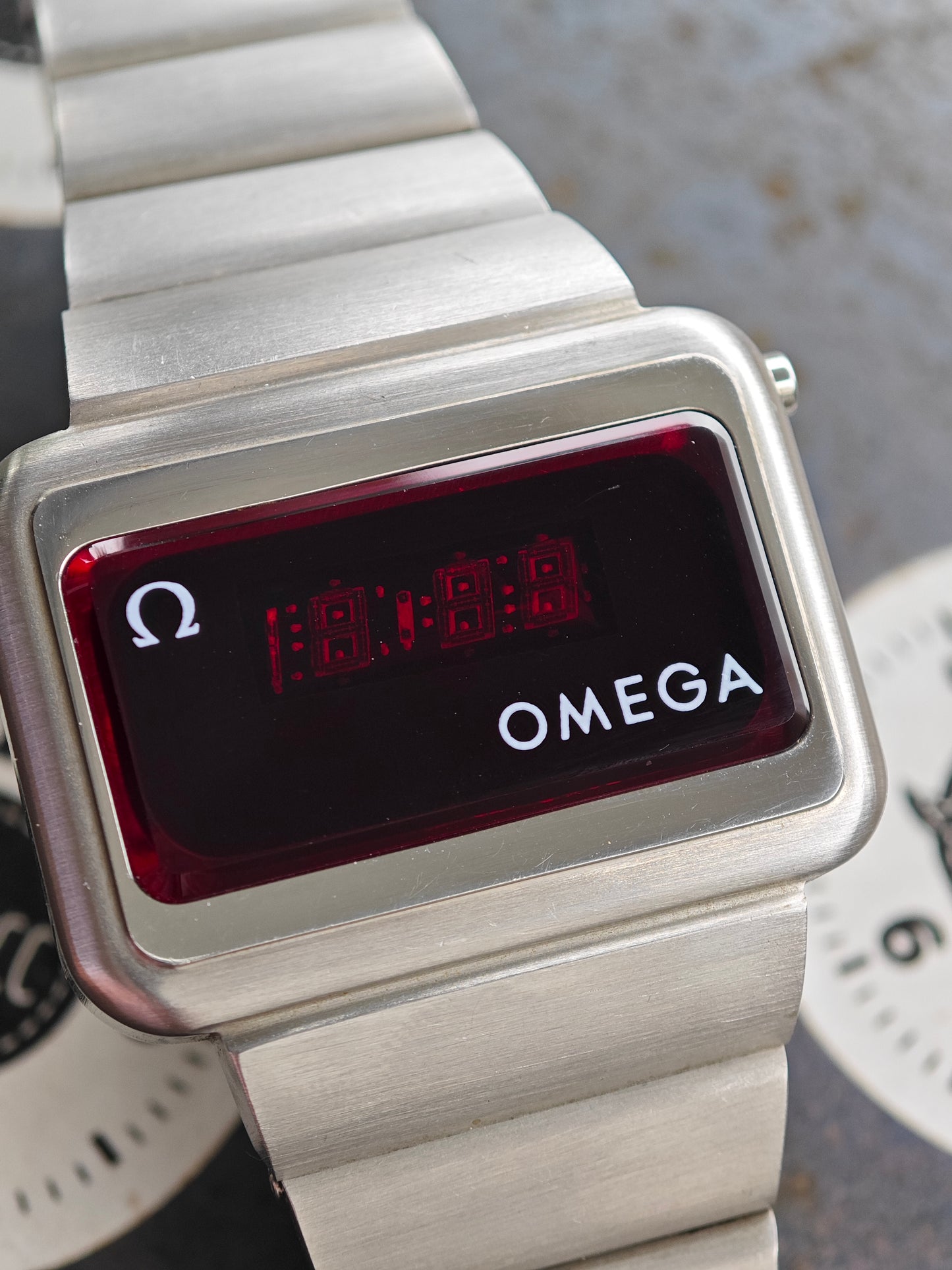 NOS OMEGA Zeitcomputer TC3 LED - Modernes Modul