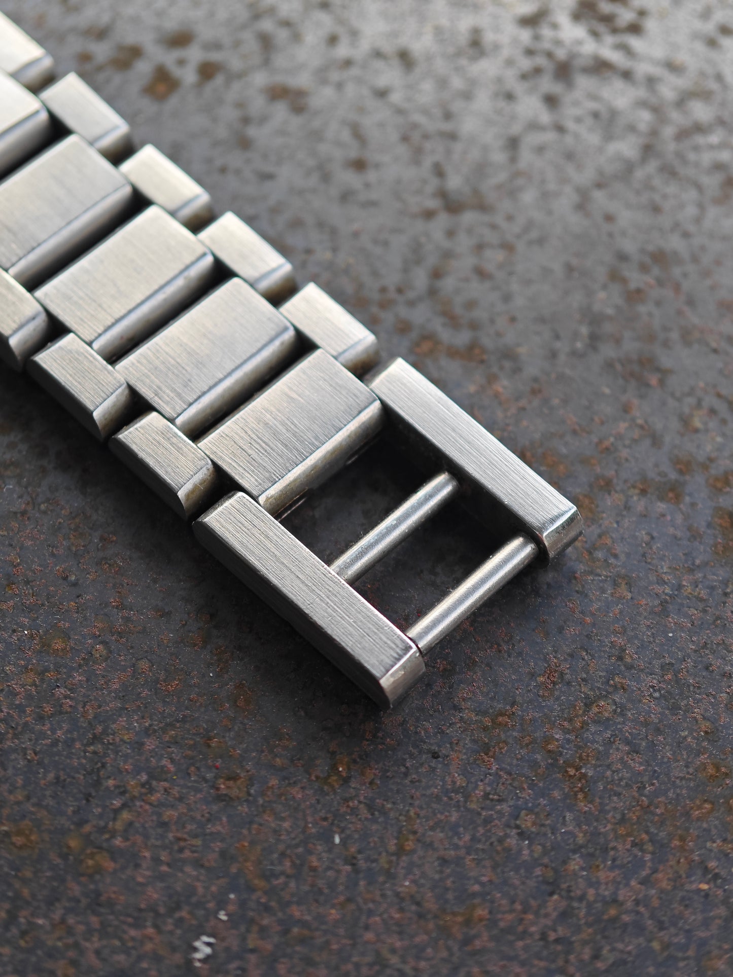 Quadrante argento misterioso Zodiac Astrographic SST e bracciale Chatelain