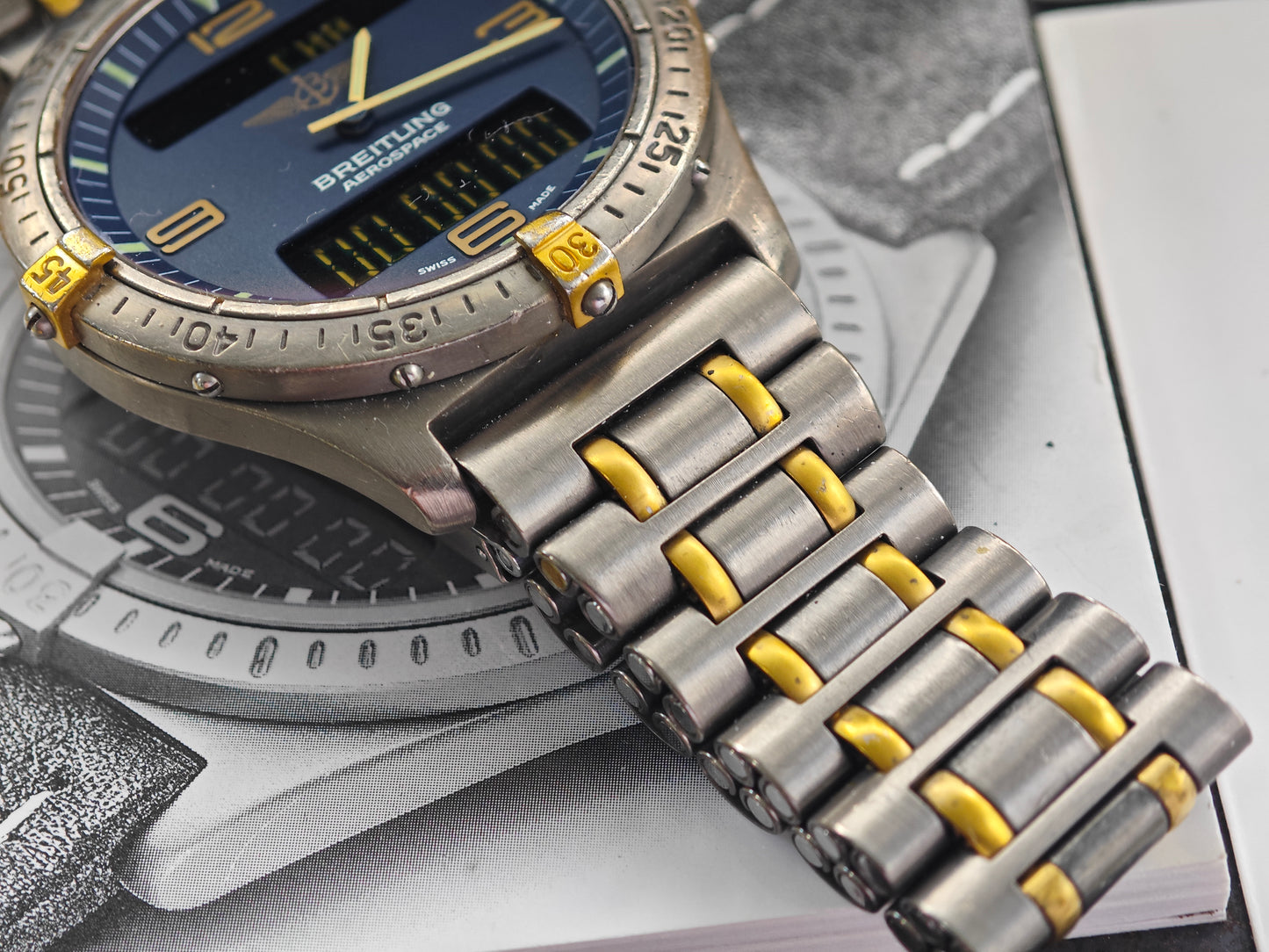 Breitling Aerospace F56062, blaues Zifferblatt, zweifarbig – komplettes Set, 1995