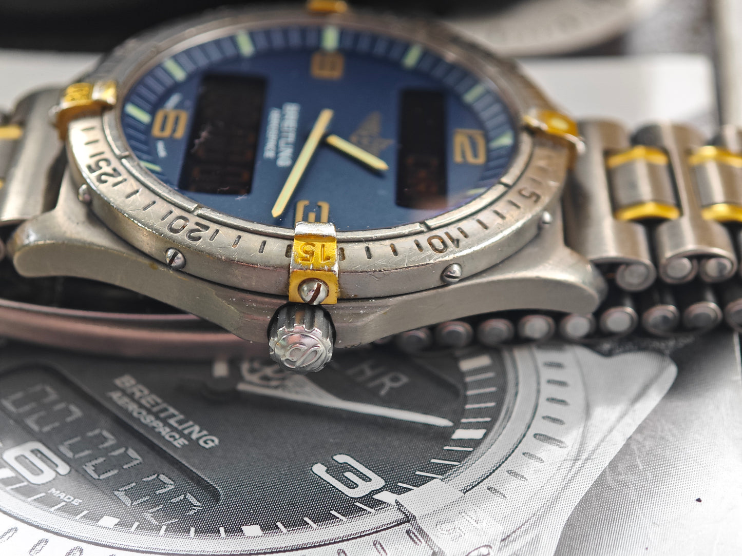 Breitling Aerospace F56062, blaues Zifferblatt, zweifarbig – komplettes Set, 1995