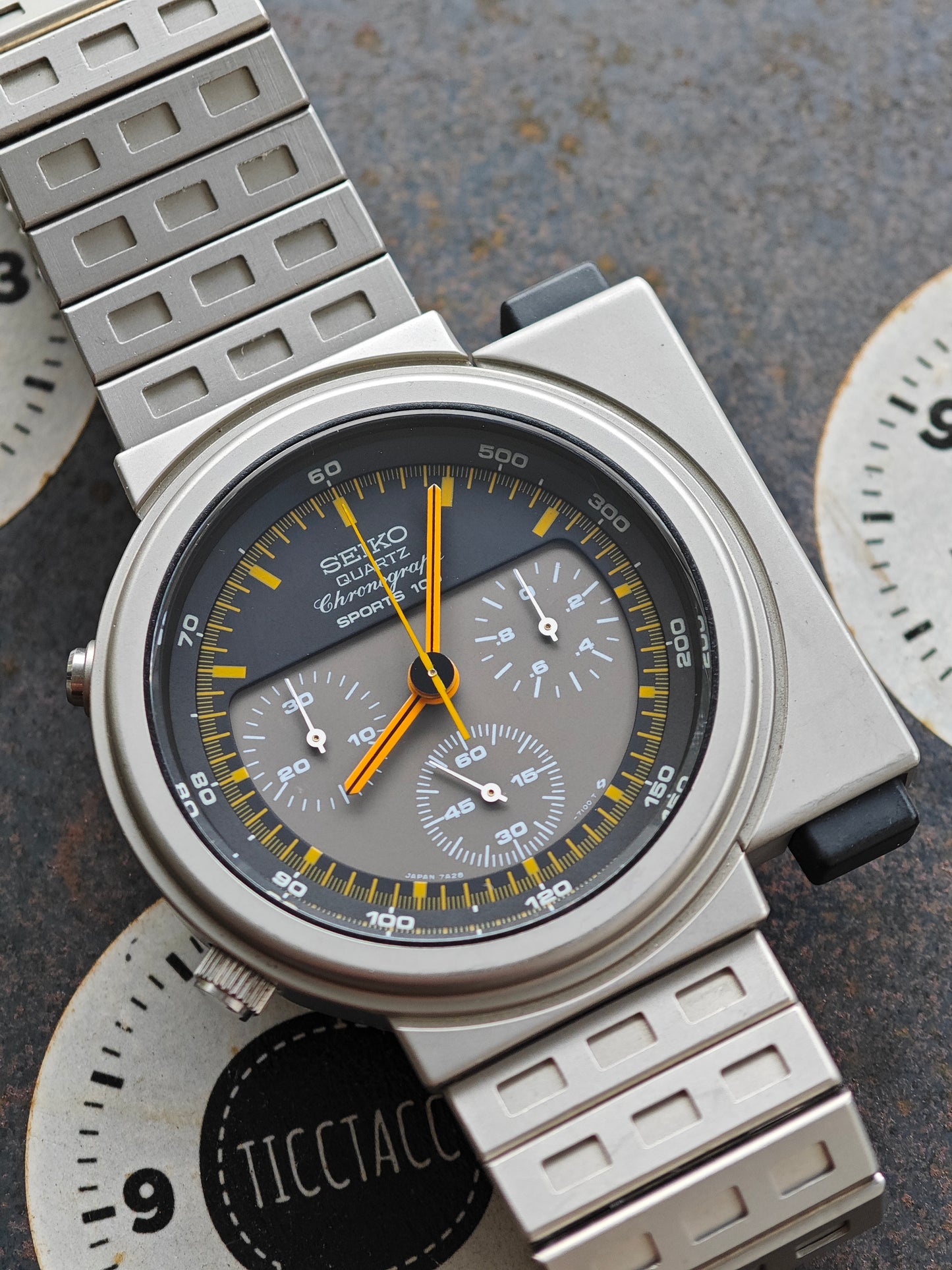 NOS SEIKO Alien Ripley 7a28-7000 argento PVD