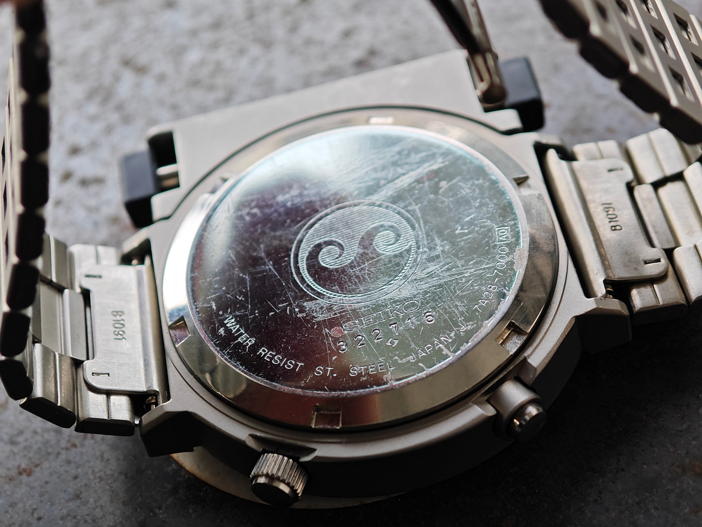 NOS SEIKO Alien Ripley 7a28-7000 argento PVD