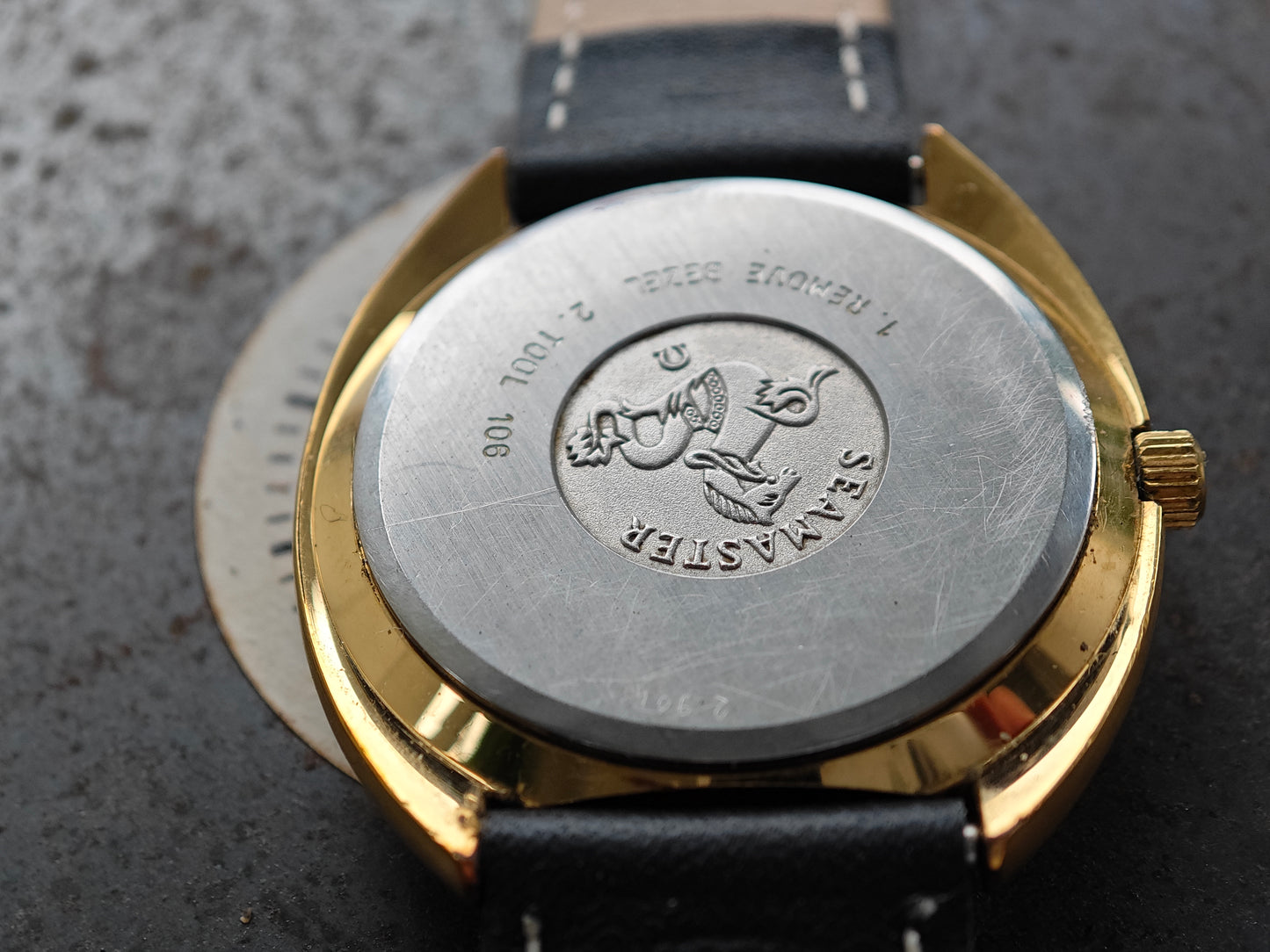 OMEGA SEAMASTER Quarzo placcato oro Cal. 1342