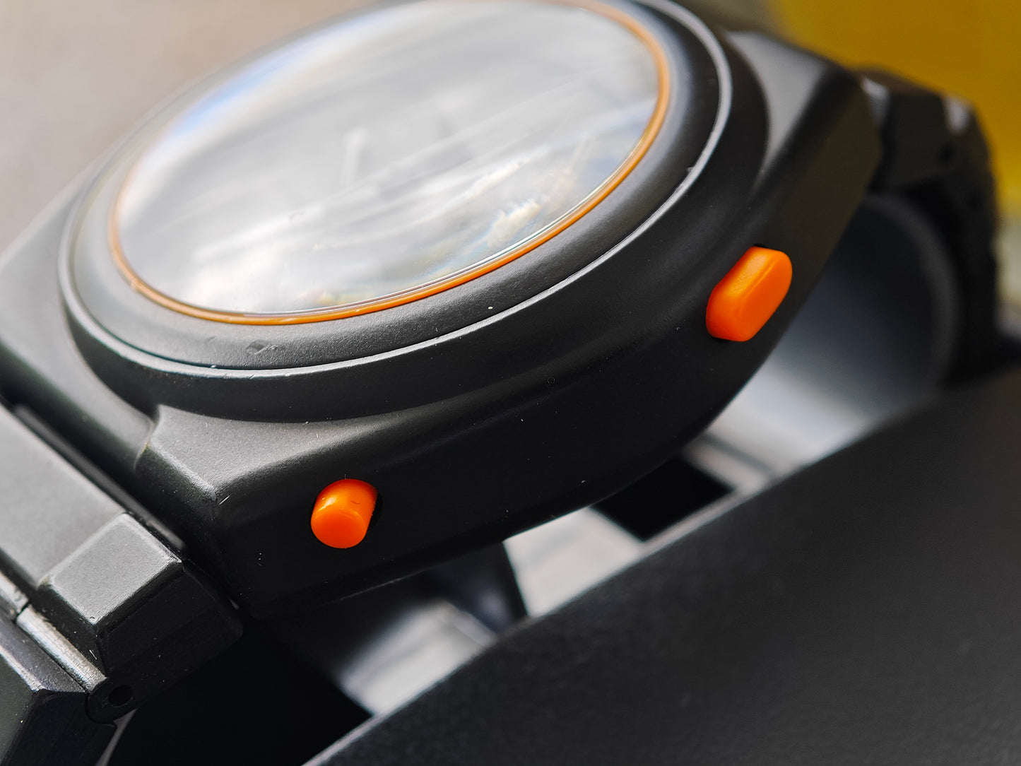 SEIKO 7a28-7A00 Giugiaro Design New Old Stock May 1986 Boxed Black