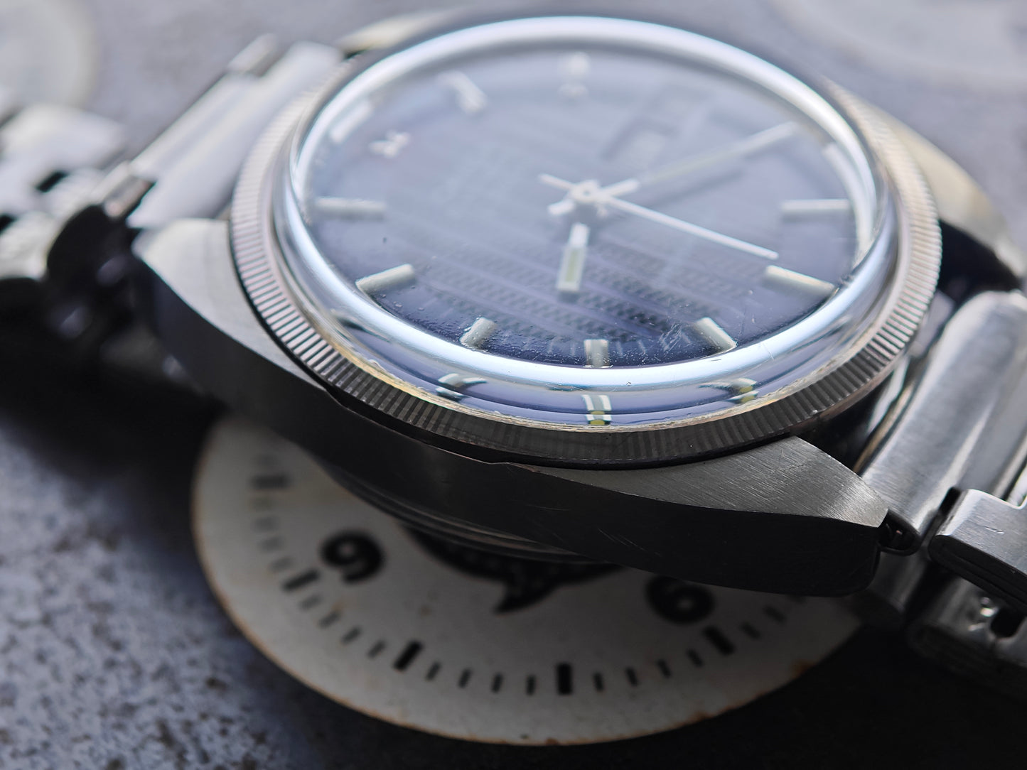 As new OMEGA 300 Blue Electronic Pattern Dial Cal. 1260