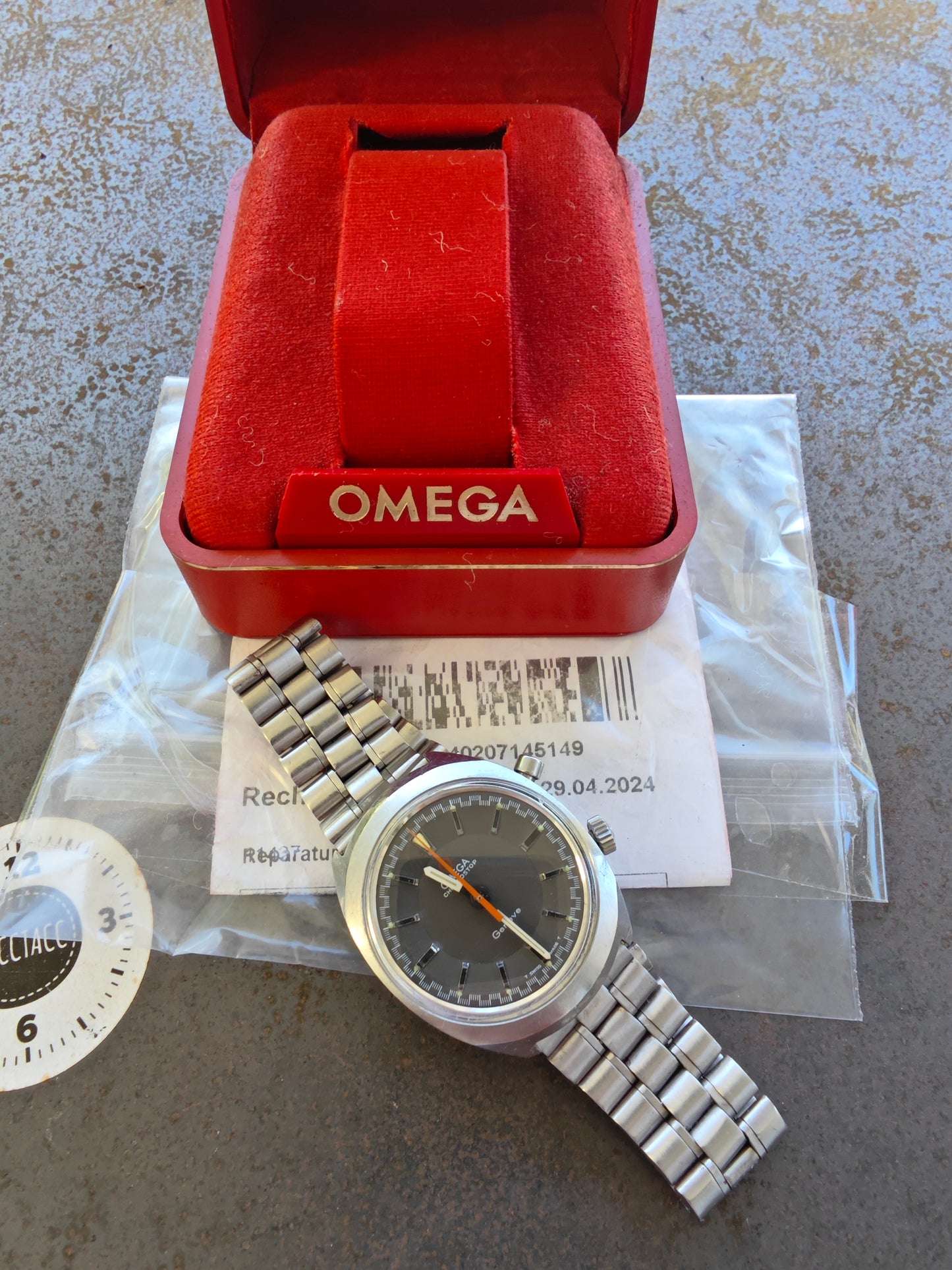 OMEGA Geneve ChronoStop & super rare bracelet, box and service papers 04-2024
