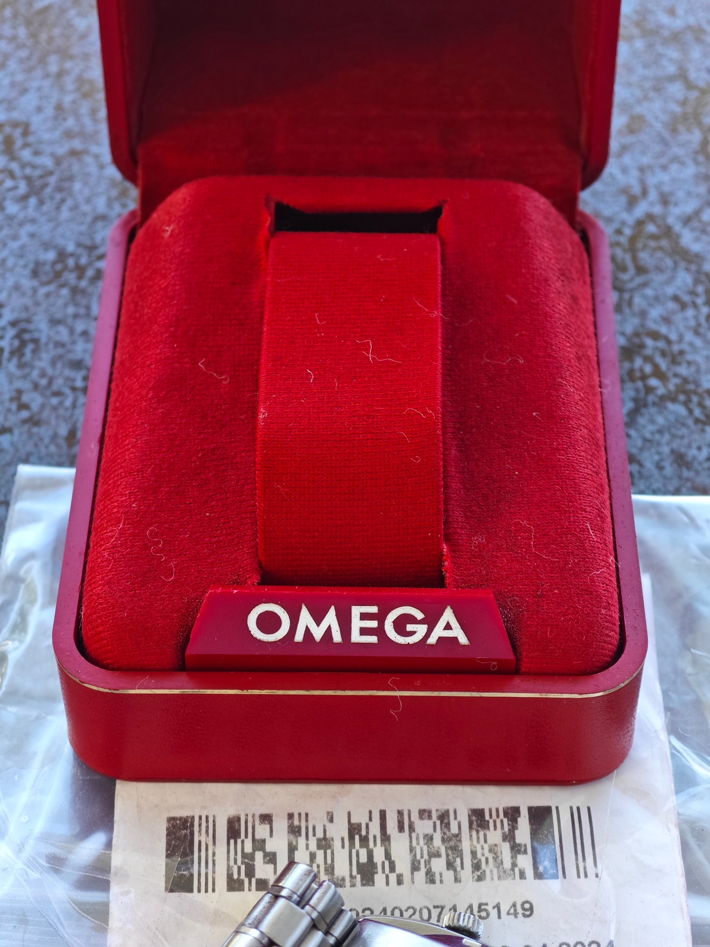 OMEGA Geneve ChronoStop & super rare bracelet, box and service papers 04-2024