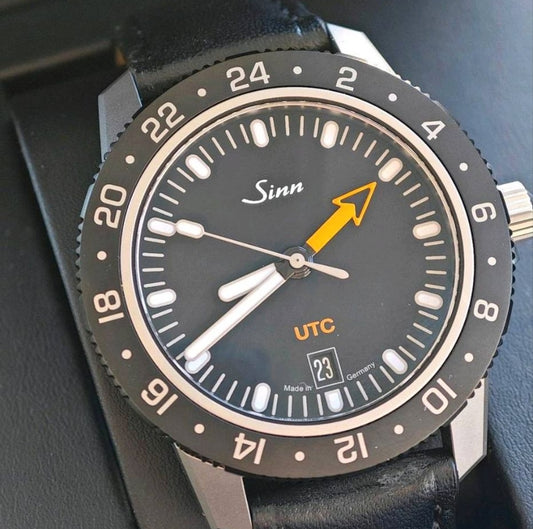 Sinn 105 St Sa UTC FULL SET - AS NEW