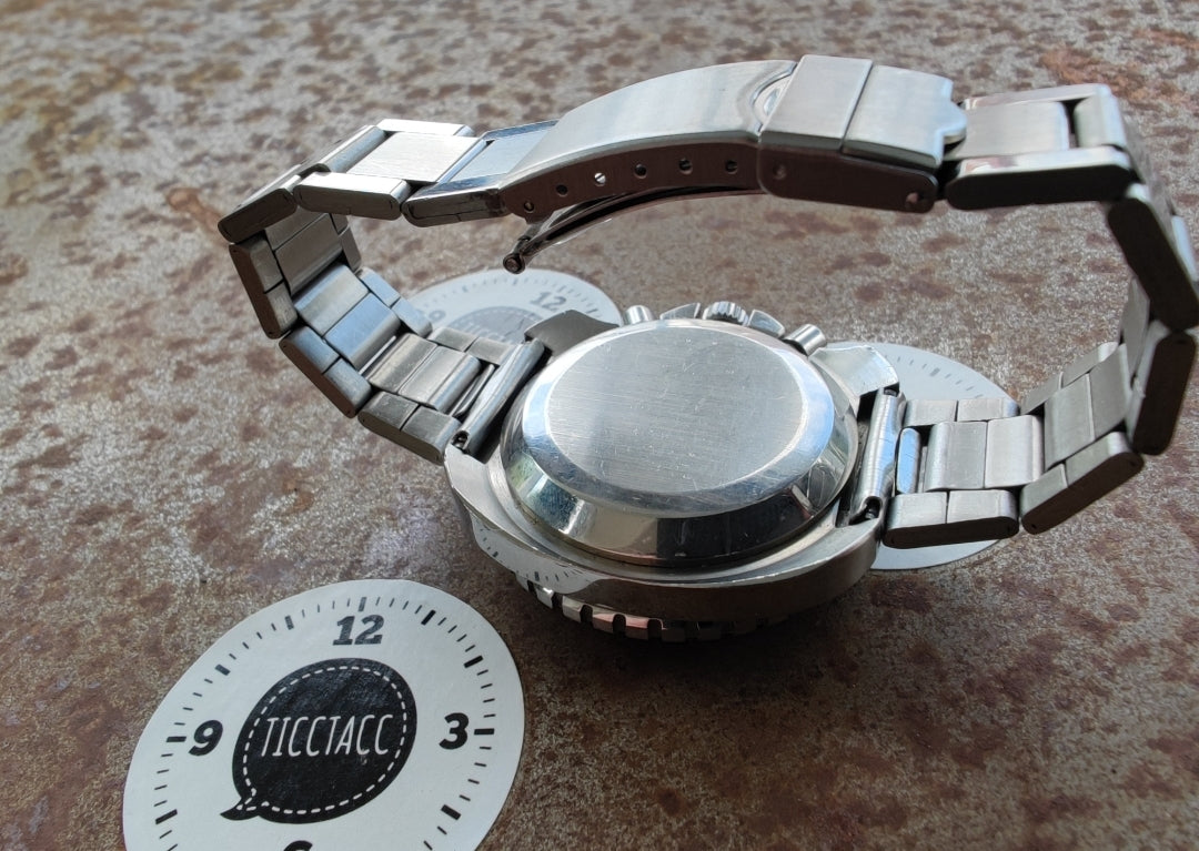 Super Rare & Near MINT ROAMER Stingray Chronograph