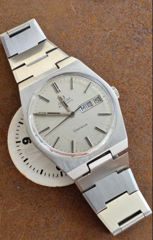 RARE OMEGA "RAID" Geneve Flat Link Silver Dial Big bracelet 19,0-19,5cm